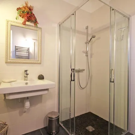 בית נופש Maison De Charme Avec Jardin, Equipements Inclus, Et Velos A Disposition - Fr-1-497-165 Le Pin-la-Garenne