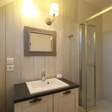 Maison De Charme Avec Jardin, Equipements Inclus, Et Velos A Disposition - Fr-1-497-165 בית נופש Le Pin-la-Garenne