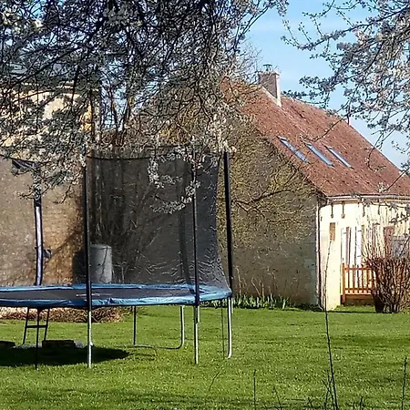 Maison De Charme Avec Jardin, Equipements Inclus, Et Velos A Disposition - Fr-1-497-165 בית נופש